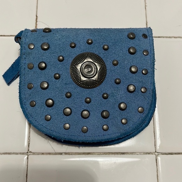Free People Studded Clip On Wallet Blue Suede New - Picture 7 of 16